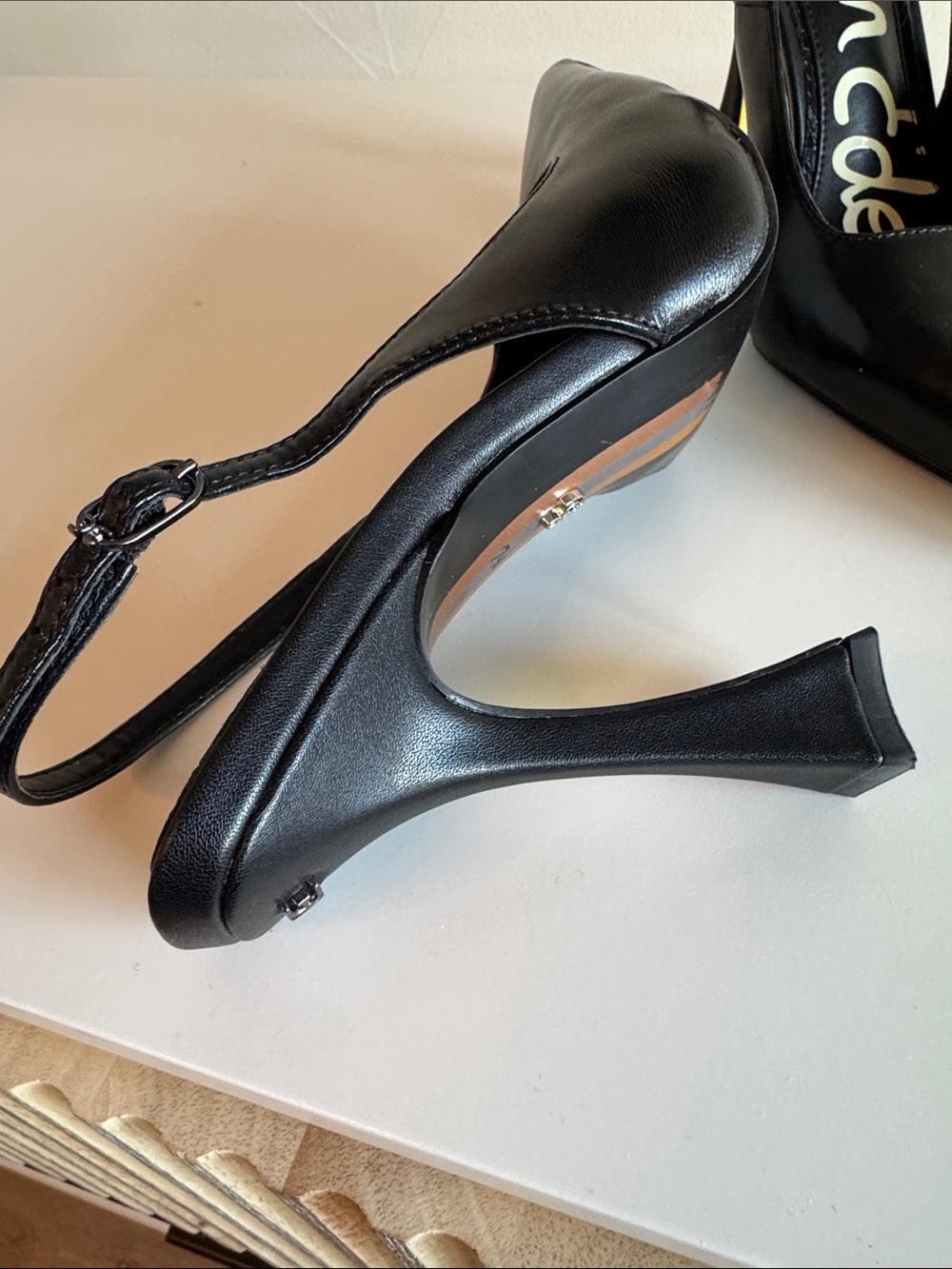 Sam Edelman Black Leather Pointed Slingback Heels - Picture 2 of 4